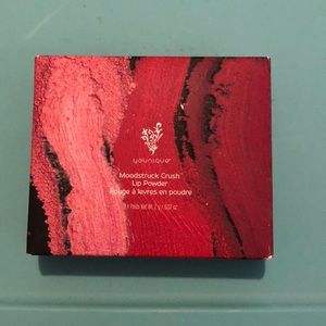 NIB Younique Moodstruck Lip Powder